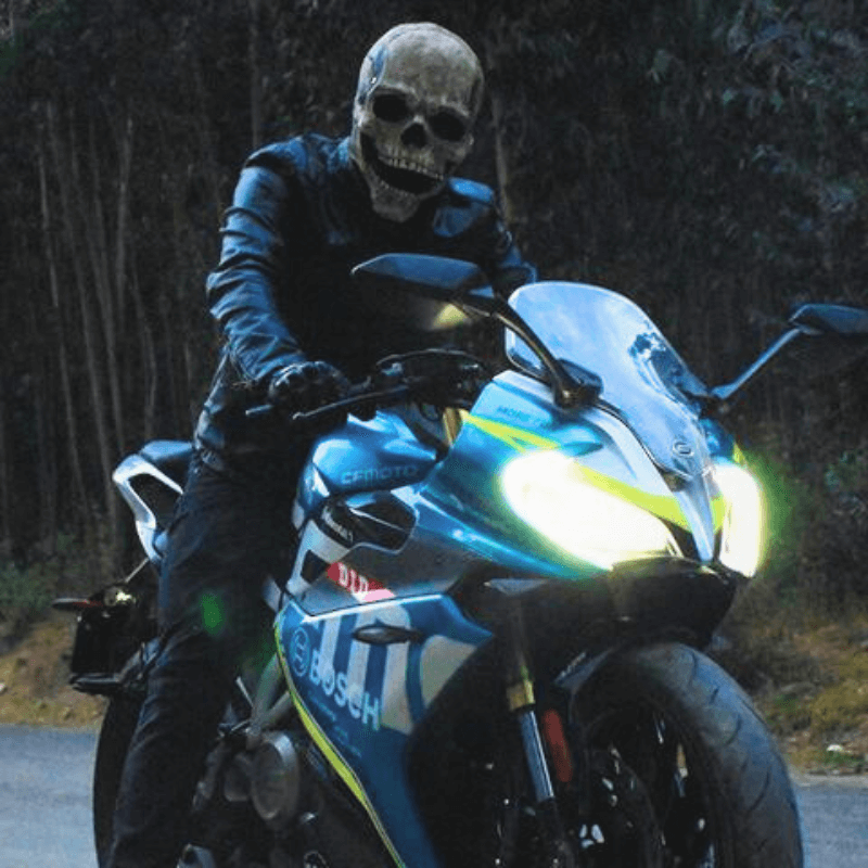 Full Head Skull Mask with Movable Jaw
